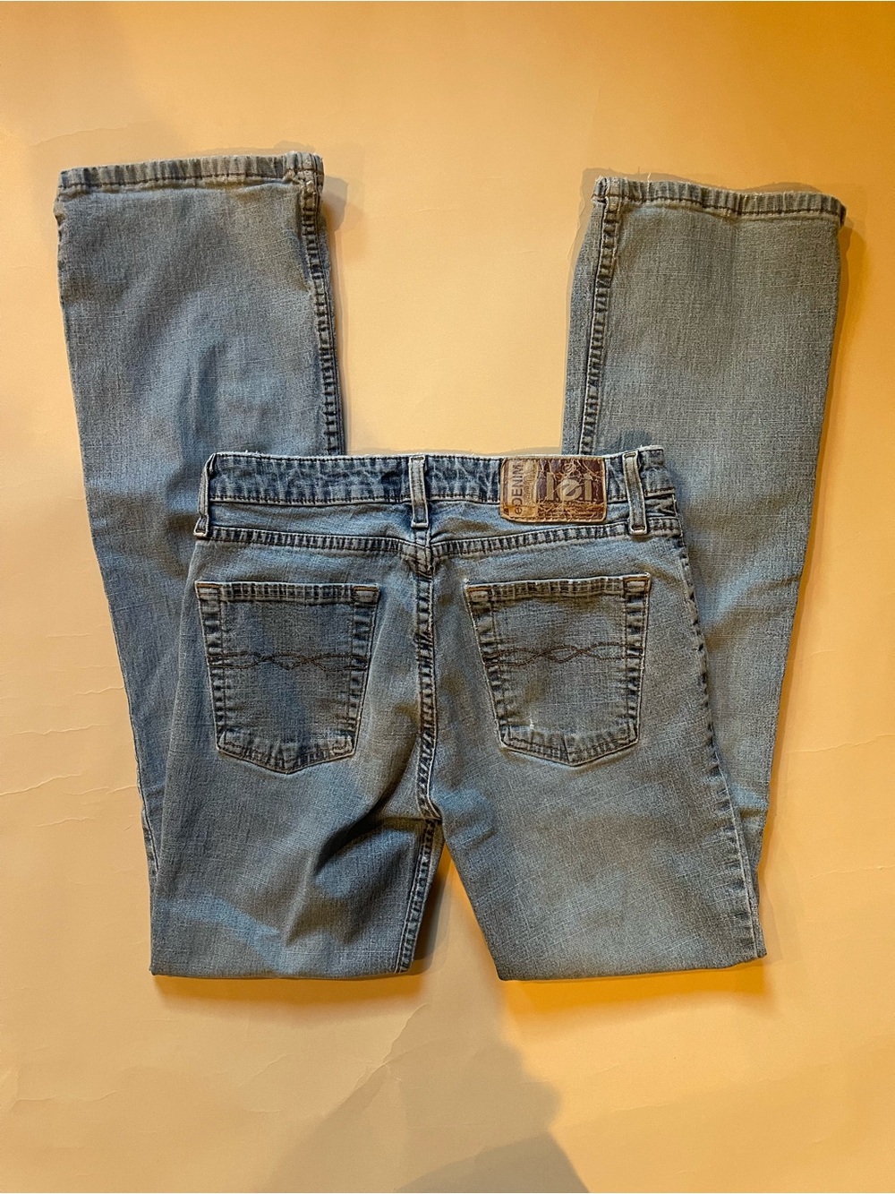 Womens lei Low Rise Boot Cut Jeans